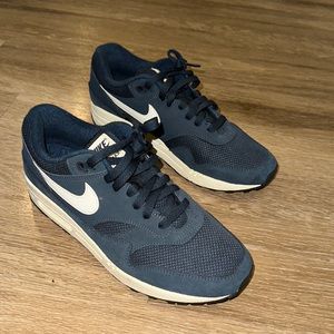 Nike Air Max 1
